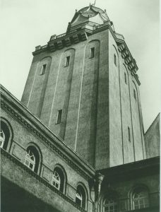 Turm des Stadtbades. Bildrechte: Stadtarchiv Halle.